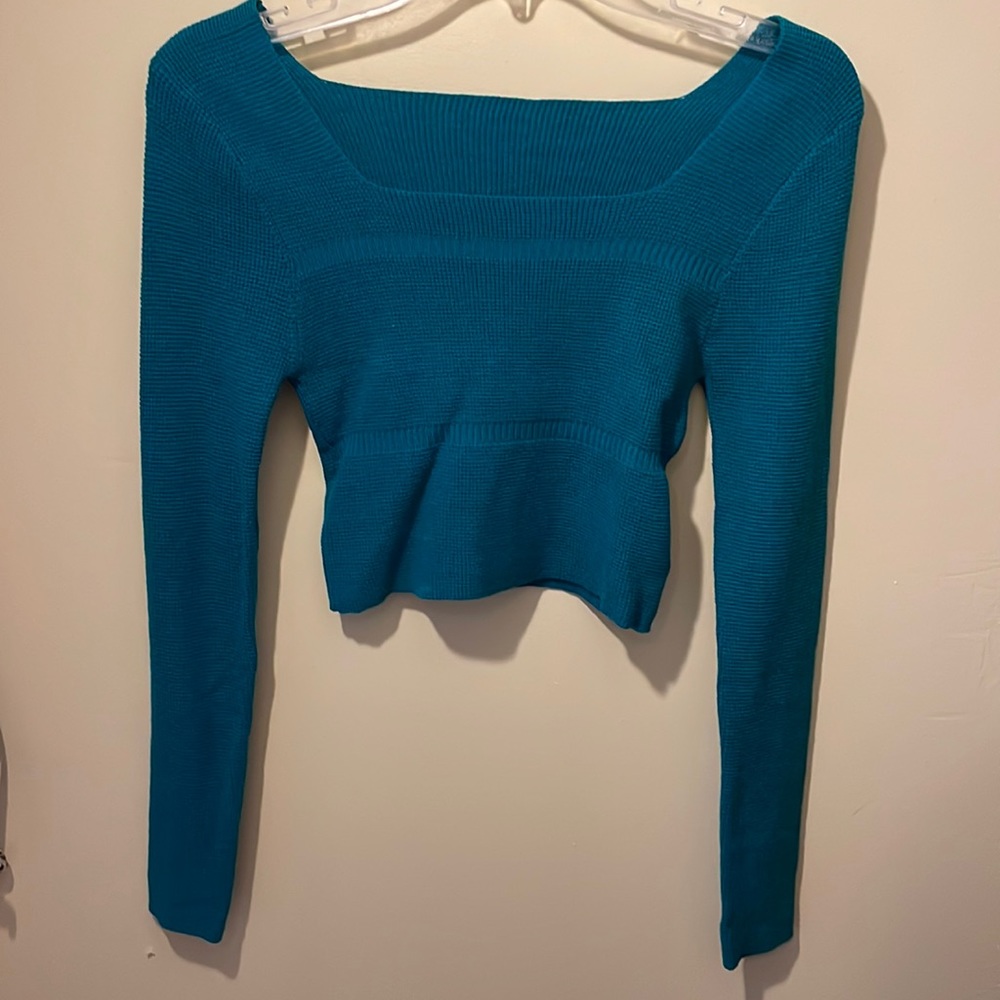 Green, Long-Sleeve, Crop-Top.